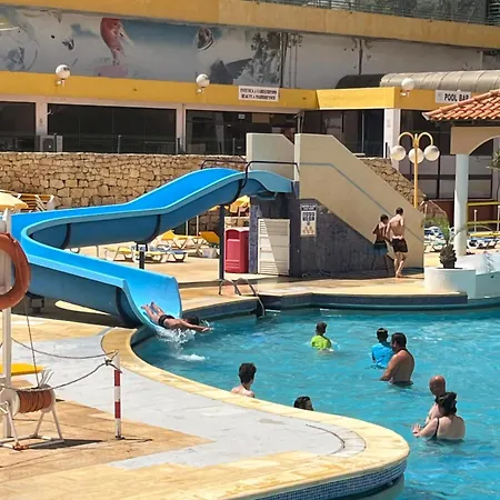 Da Rocha Costa Azul *